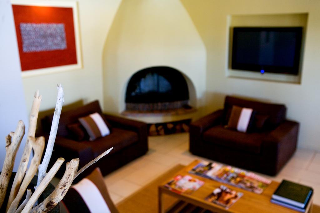 Hotel Cesario カルヴィ エクステリア 写真